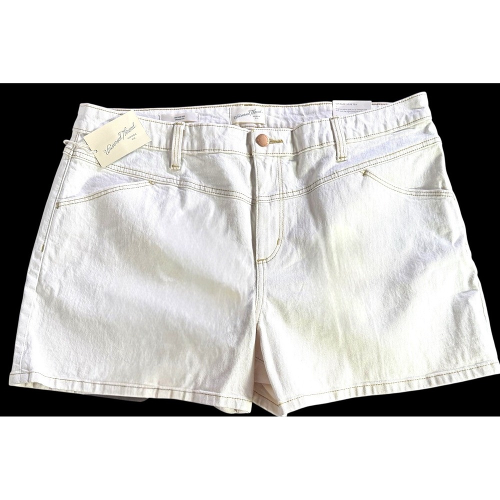 Universal Thread VTG Stretch MIDI Shorts Cream Plus Sz 18W Fitted Hip & Leg NWT